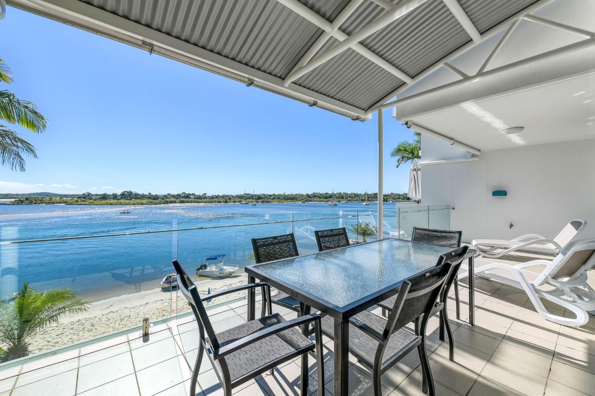 Noosa Quays Waterfront Accomodation Exterior foto