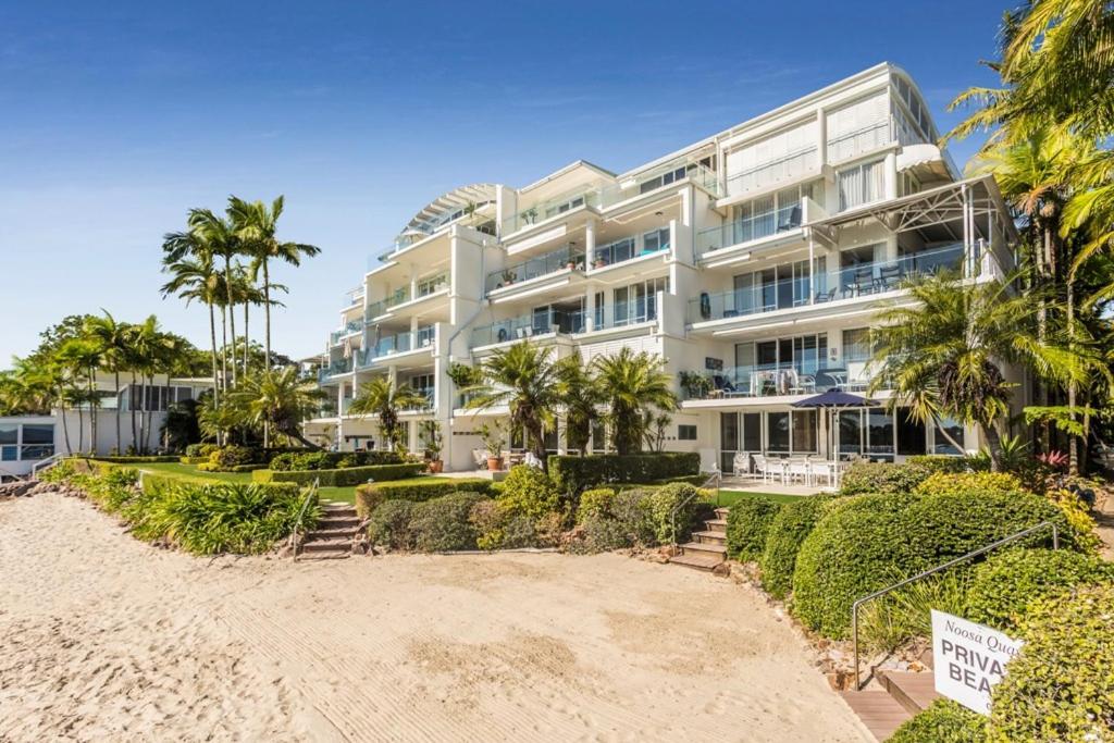 Noosa Quays Waterfront Accomodation Exterior foto